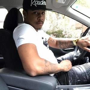 Meet your Posher, Theo